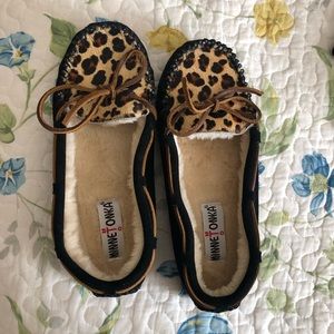 8.5 black and leopard moccasins